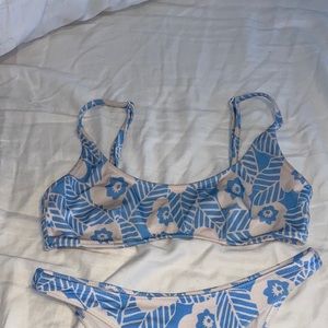 Triangl bikini top
